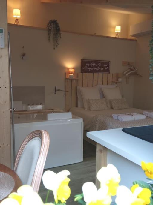 L'Atelier Des Reves Un Moment Magique Spa Prive Beaune  Extérieur photo