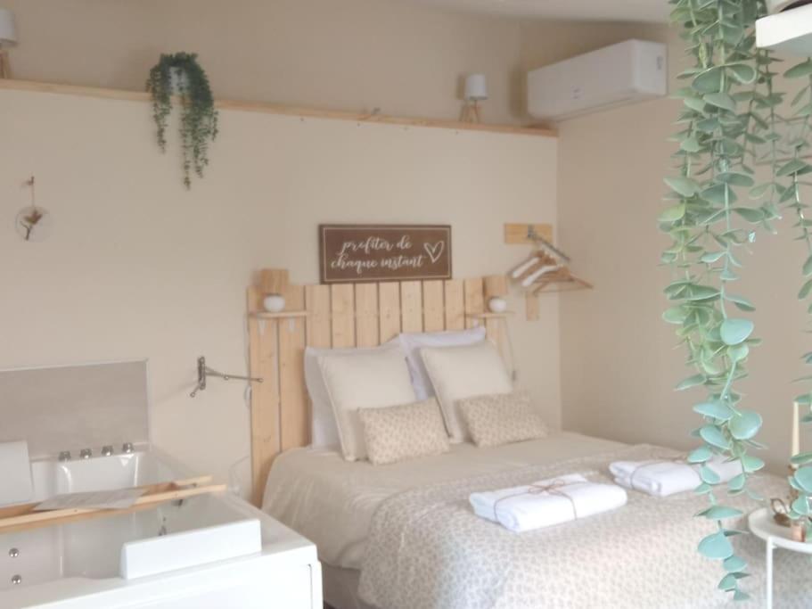 L'Atelier Des Reves Un Moment Magique Spa Prive Beaune  Extérieur photo